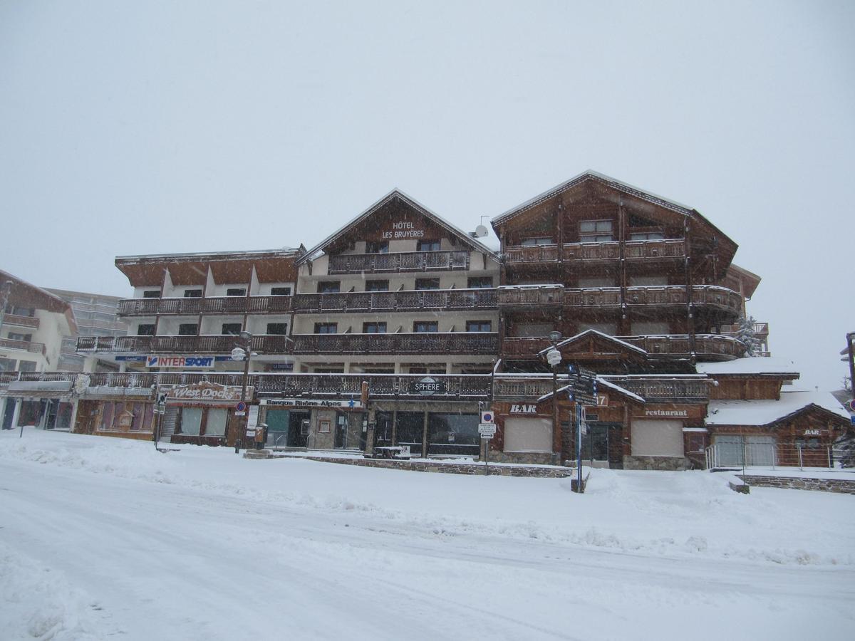 Hotel Les Bruyères Alpe dʼHuez Extérieur photo